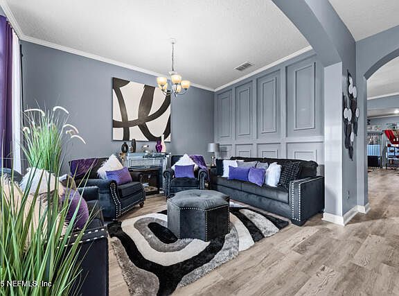 3rd image of 13731 DEVAN LEE Drive N