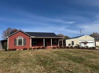 2036 Franklin Rd, Scottsville, KY 42164
