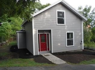 26 Prospect St, Warren, MA 01083
