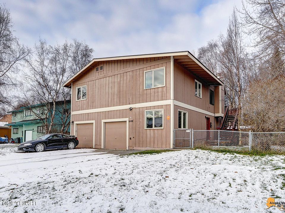 1st image of 8140 Country Woods Dr