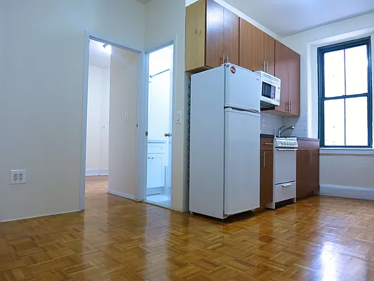 Rented by City & Suburban | media 24