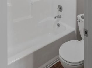 3318 W 4th St #115, Hattiesburg, MS 39401