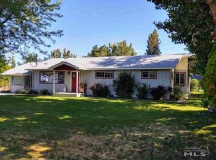 10 Mason Rd APT A, Yerington, NV 89447