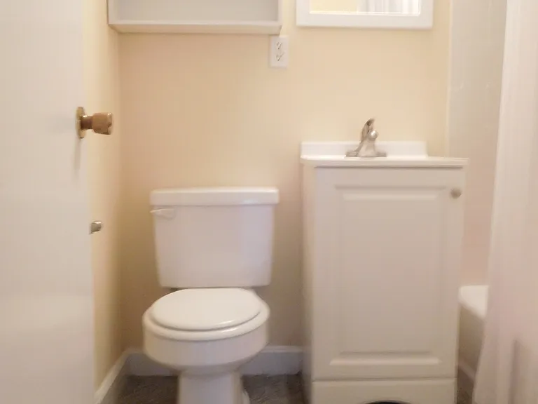 1055 Beacon St — Photo 14