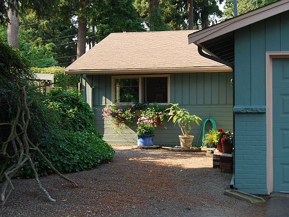 This is the view to the left of the two car garage. 