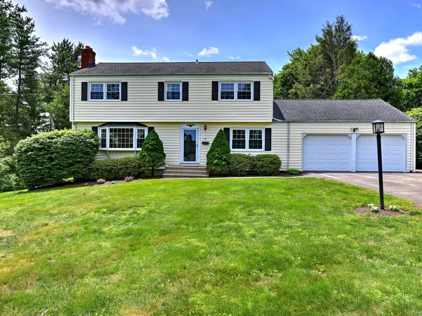 64 Regina Street, Trumbull, CT 06611