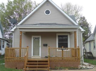920 Highland Ave, Pekin, IL