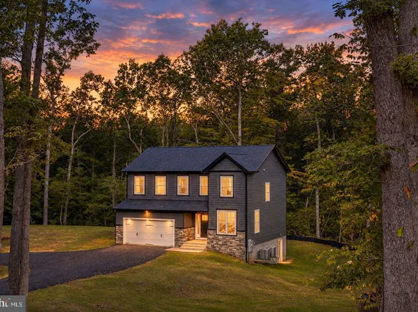 20 Tara Ln, Stafford, VA 22554
