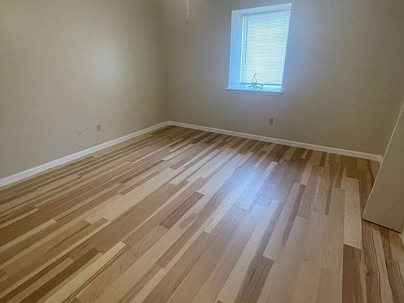 4th image of 509 W Kiowa Ave APT D