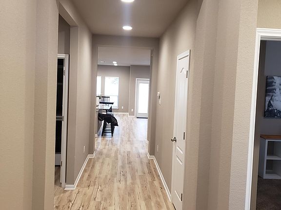 3rd image of 4033 Aransas Dr