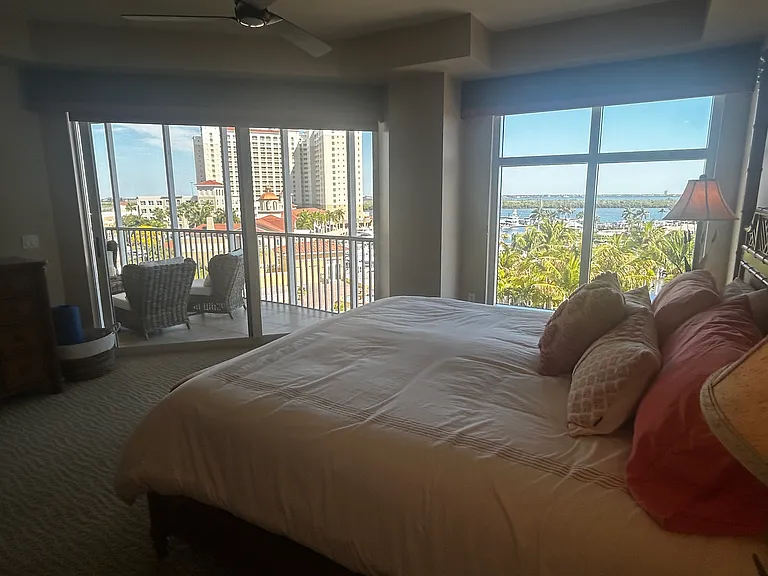 6061 Silver King Blvd #401 — Photo 32