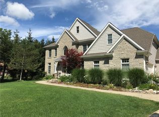 5545 Kraus Rd, Clarence, NY 14031