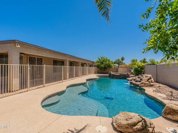 3173 E CANYON Way, Chandler, AZ 85249