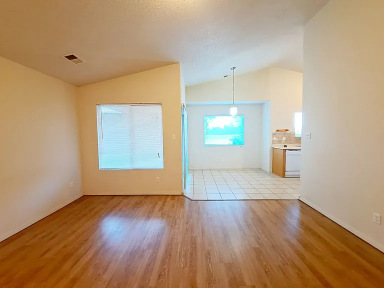 930 Desert Senna Ave SW — Photo 6