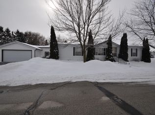 597 Sunset Maple, Sheboygan Falls, WI 53085