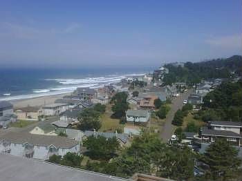 2nd image of 3531 SW Beach Ave
