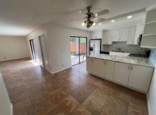 3216 Spanish Wells Dr #26-A, Delray Beach, FL 33445