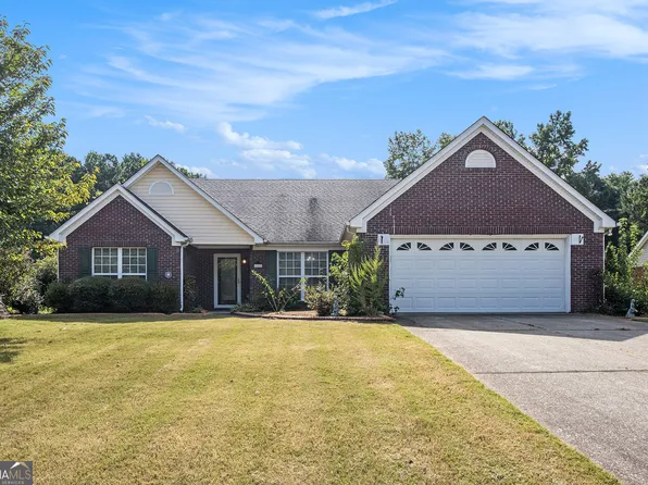 6103 Portsmouth Dr, Flowery Branch, GA 30542