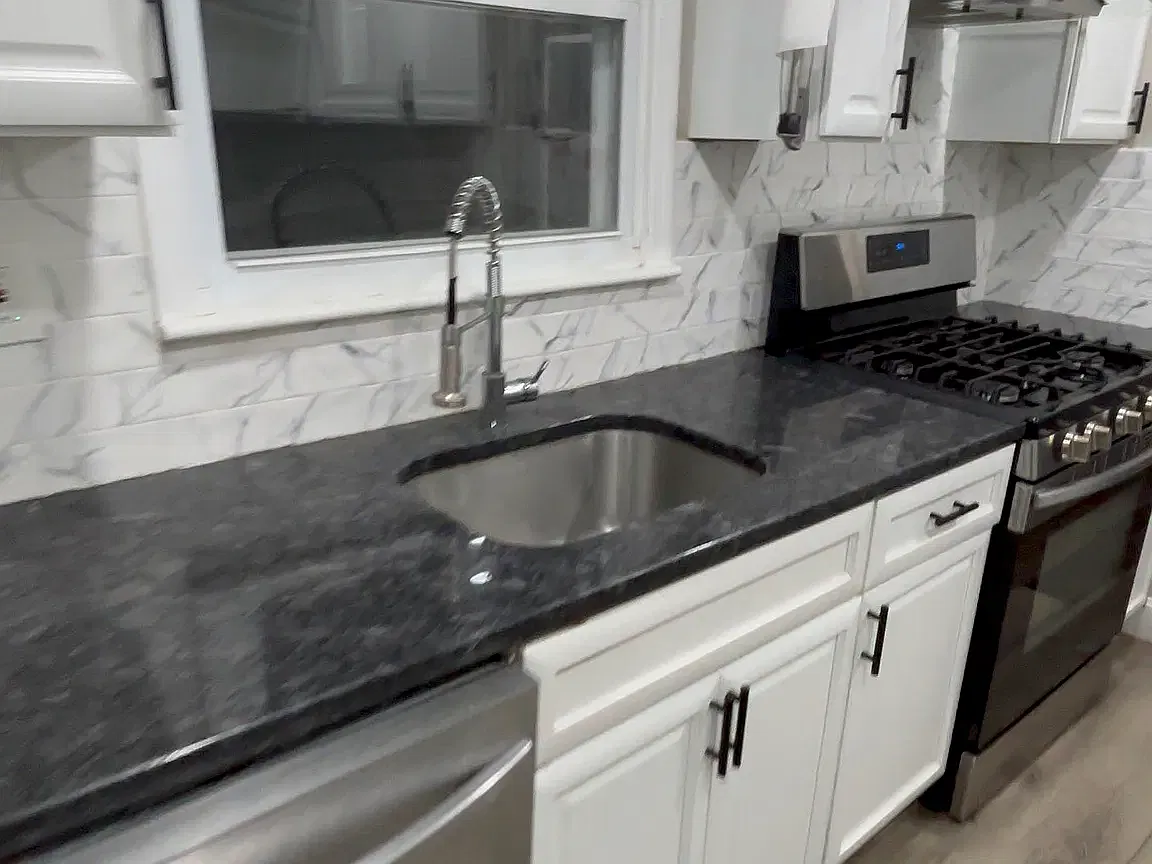 19 David Ct — Photo 4