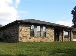 1500 E Highway 12, Gentry, AR 72734