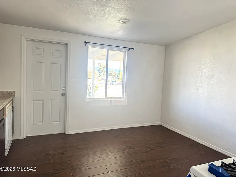 108 W 4th Ave — Photo 8