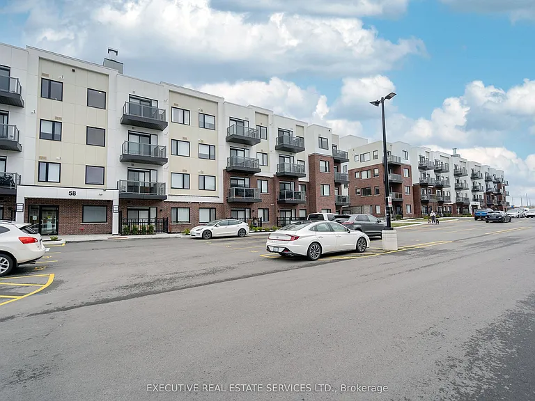 58 Sky Harbour Dr #402 — Photo 1
