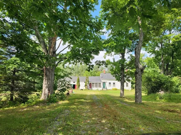 117 Fuller Rd, Hermon, ME 04401