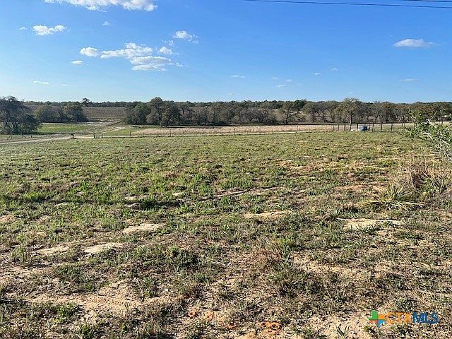 1st image of 701 Sunrise Ln