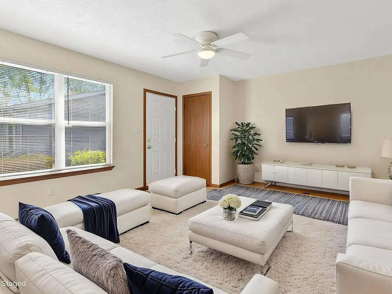 2 bed, 650 sqft, $1,145 — Photo 4