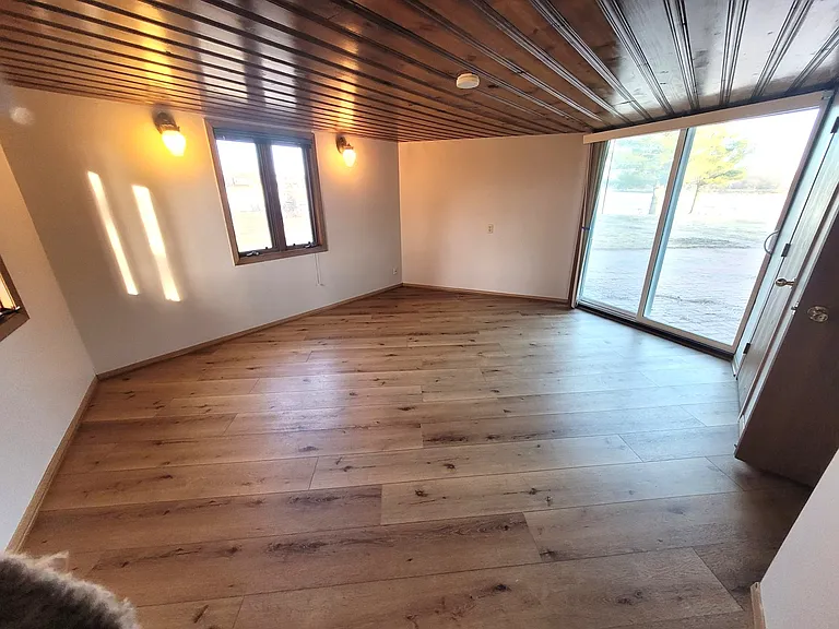 1055 Platteview Dr — Photo 15
