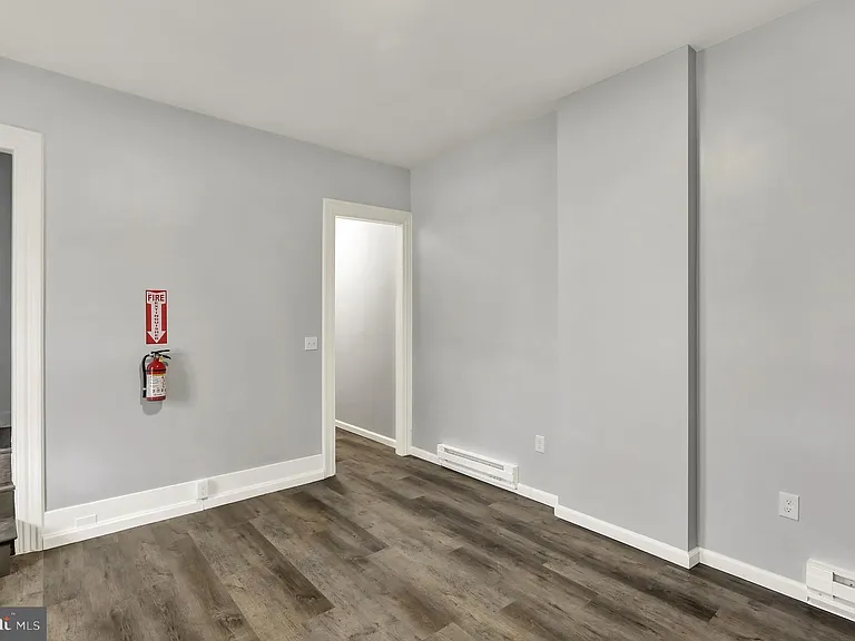 1156 Franklin St #3 — Photo 3