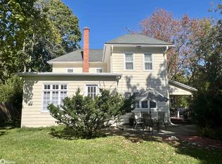 802 E Burlington Ave, Fairfield, IA 52556