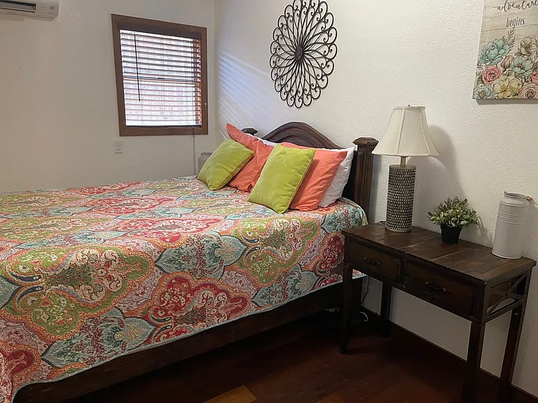 200 Noble St #1 — Photo 10