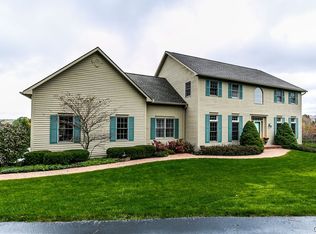 8133 Solomon Seal Ln, Manlius, NY 13104