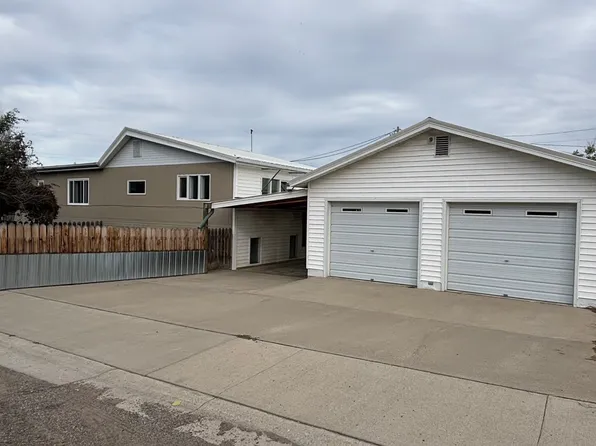 406 1st St SE, Shelby, MT 59474