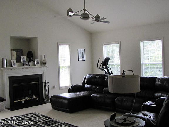 4th image of 41 Woodleigh Ln