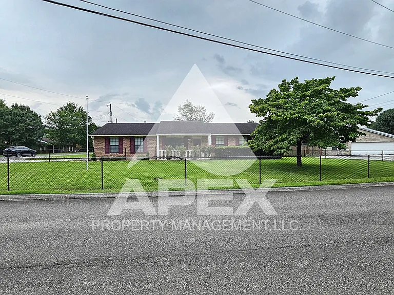 5537 Jericho Ln — Photo 3