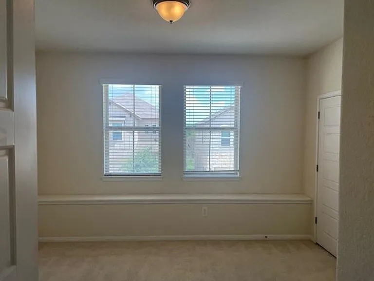 3240 E Whitestone Blvd #75 — Photo 18