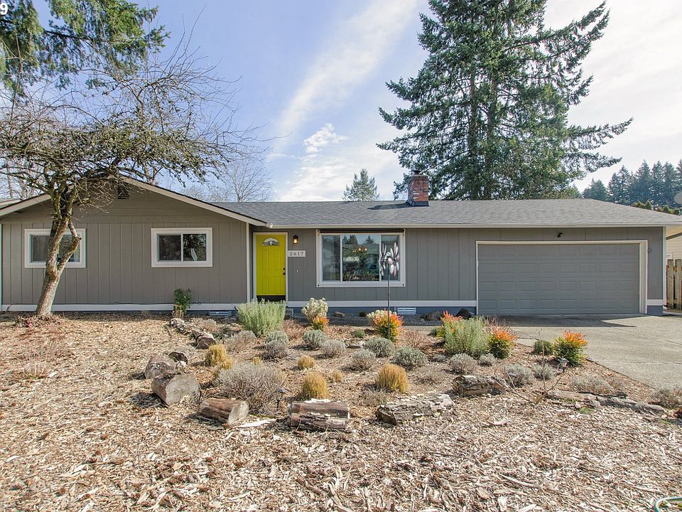 1st image of 2617 NE 151st Ave
