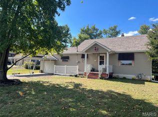 4466 Fosterburg Rd, Alton, IL 62002