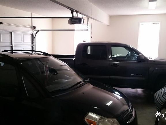 5th image of 306 Magnolia Ln