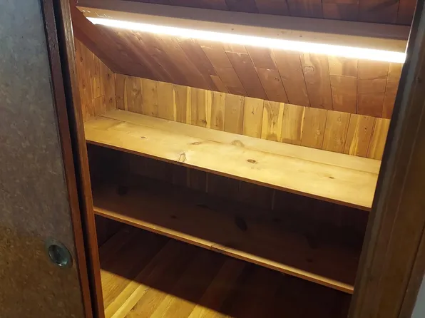 48 West 32nd Street image 10 of 15