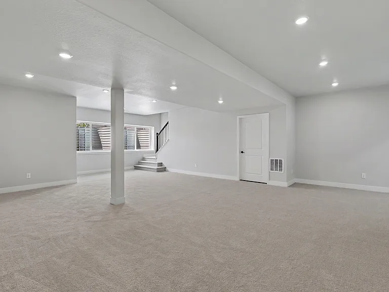 7287 Xenophon Ct — Photo 14