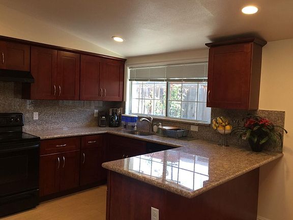 3rd image of 763 Lakebird Dr