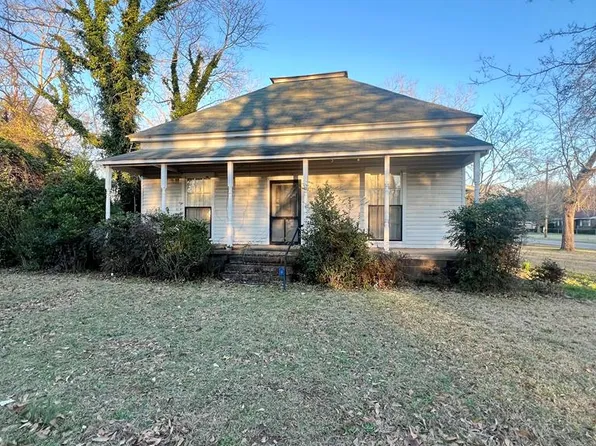 14 Walker St, Richland, GA 31825
