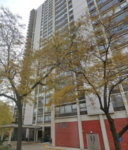 1360 N Sandburg Ter APT 2405C, Chicago, IL, 60610