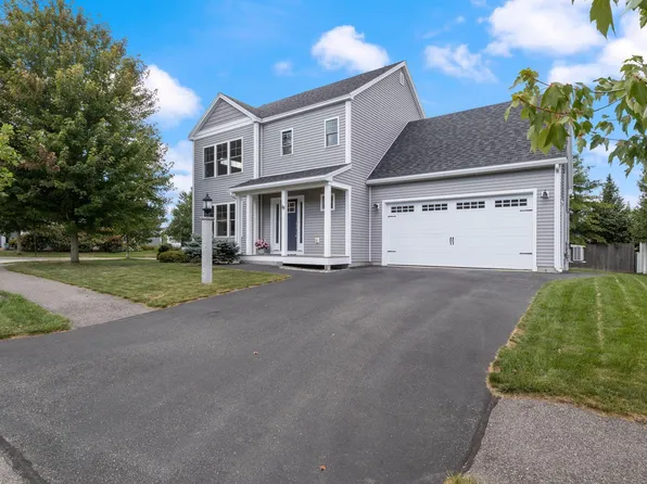 19 Nautical Drive, Cumberland, ME 04110