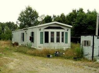 45 Controversy Ln, Waldoboro, ME 04572