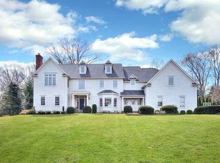 11 Woodhill Rd, Westport, CT 06880