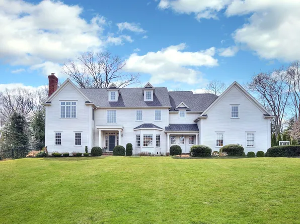 11 Woodhill Road, Westport, CT 06880